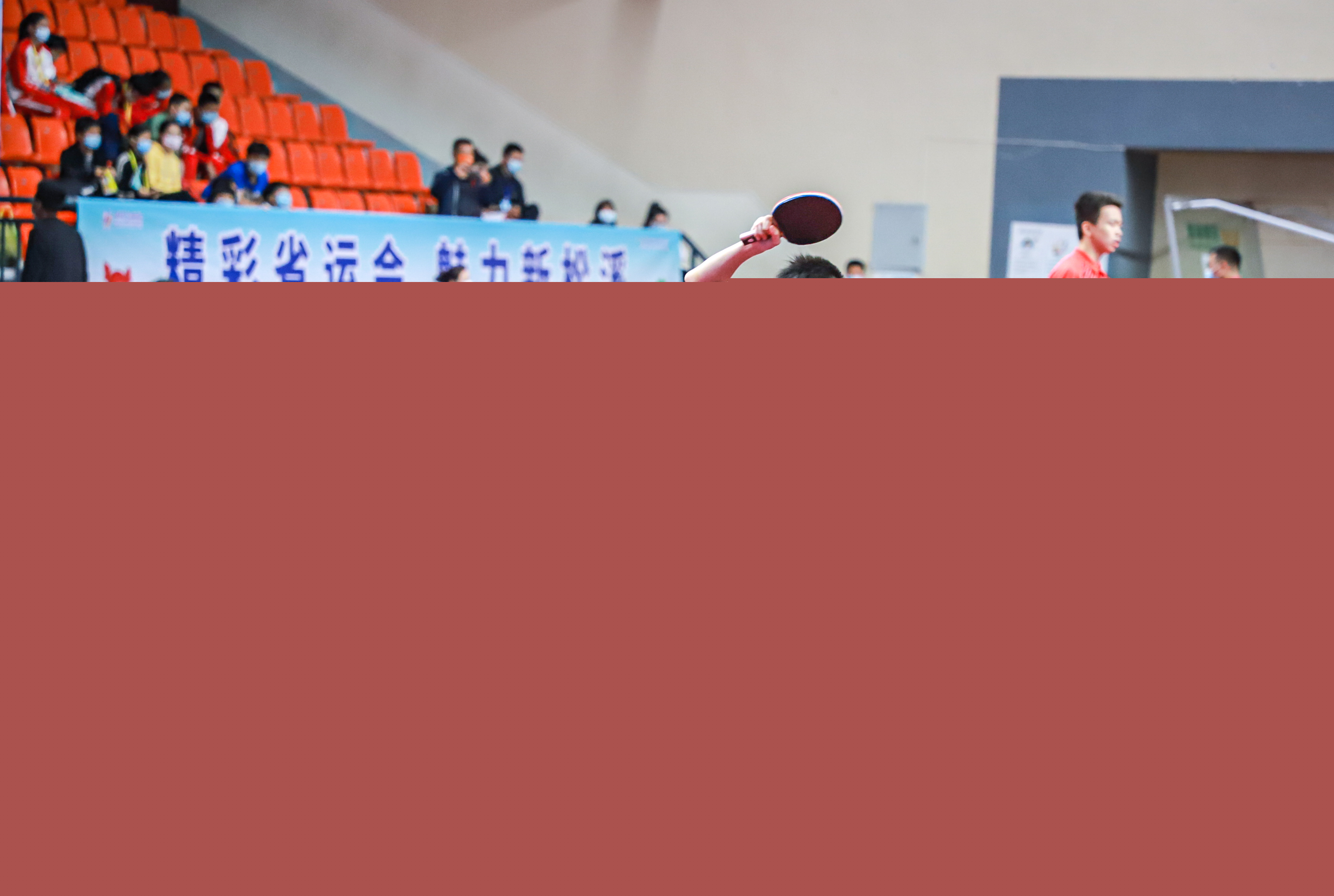 足见他适应 足见他适应