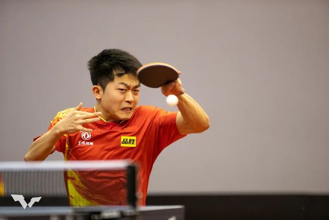 这位少年的 这位少年的